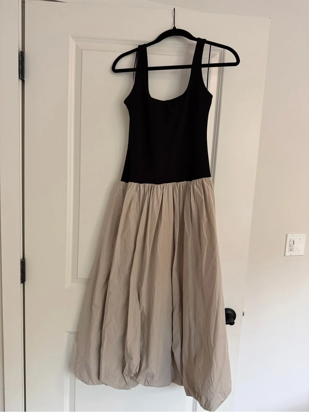 Abercrombie & Fitch Black Bodice with Beige Full Maxi Skirt